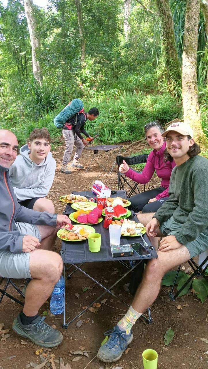 Ila Homestay سينارو المظهر الخارجي الصورة